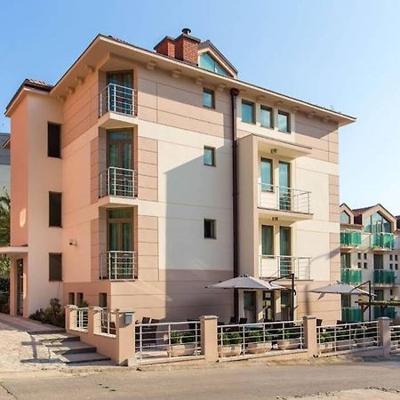 Hotel Swiss Holiday Budva Exterior foto