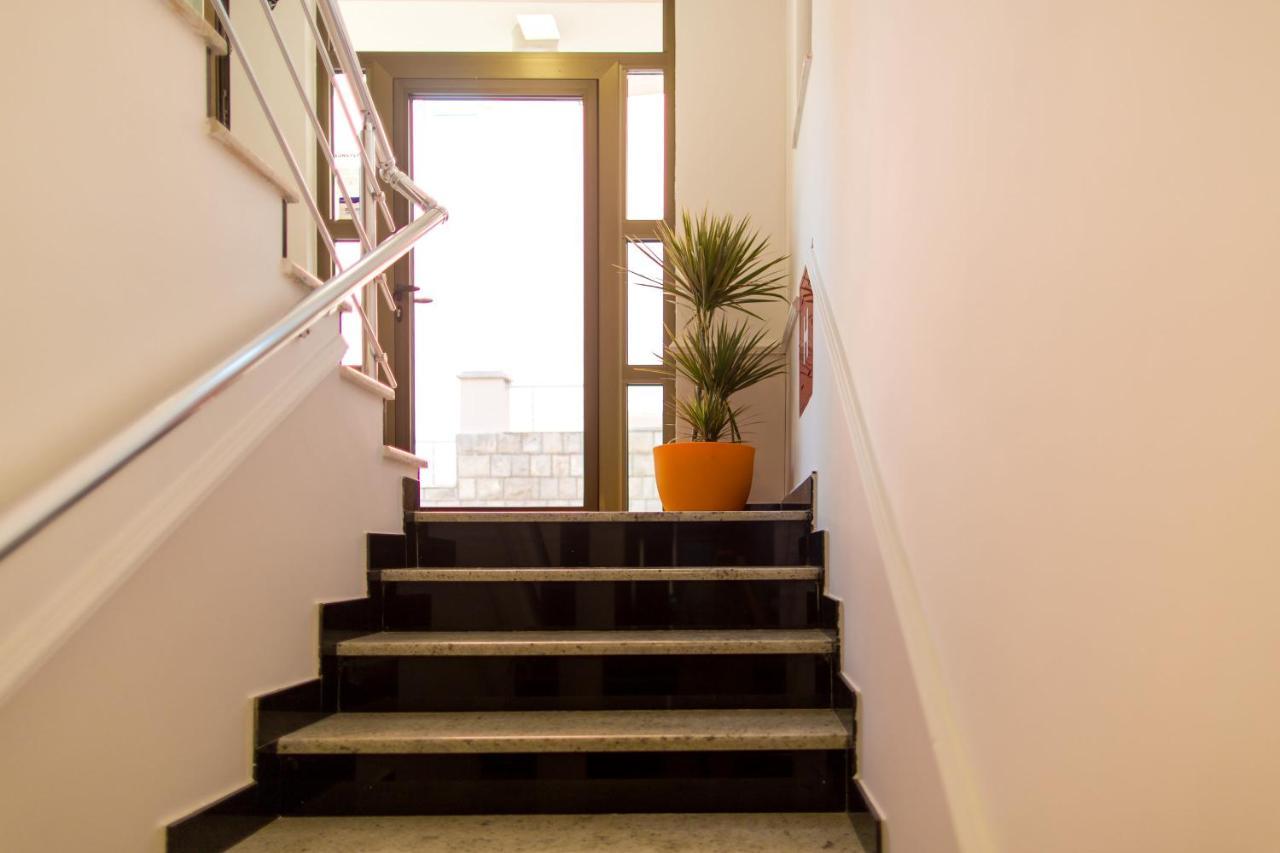 Hotel Swiss Holiday Budva Exterior foto