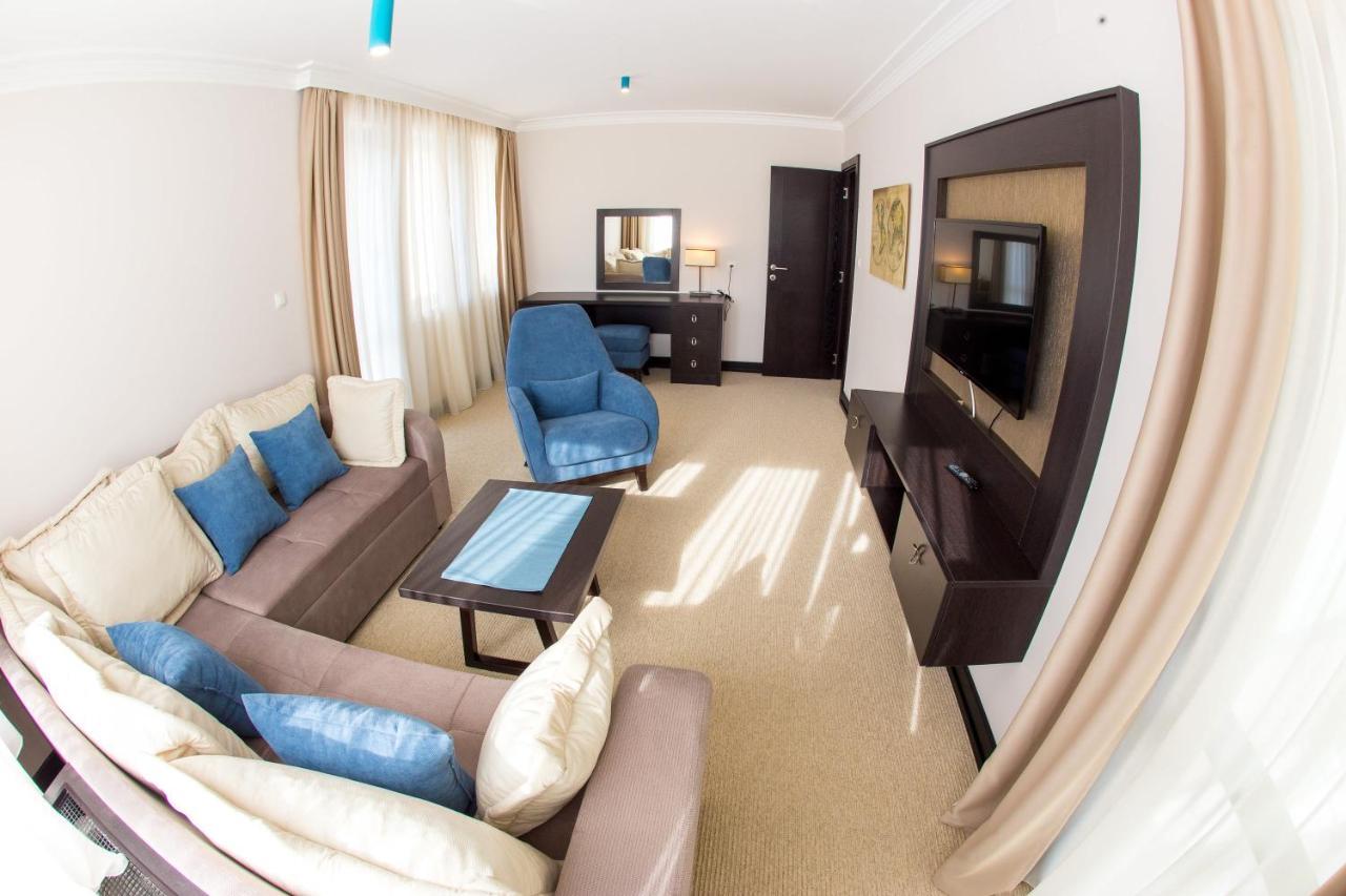 Hotel Swiss Holiday Budva Exterior foto