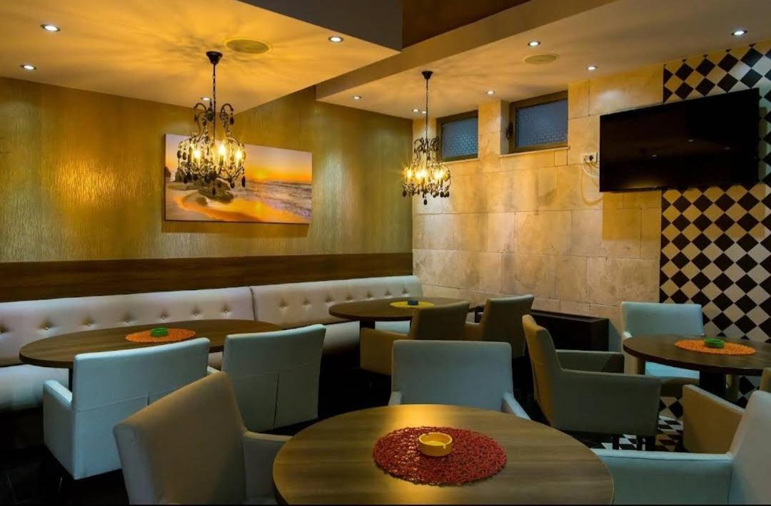 Hotel Swiss Holiday Budva Exterior foto