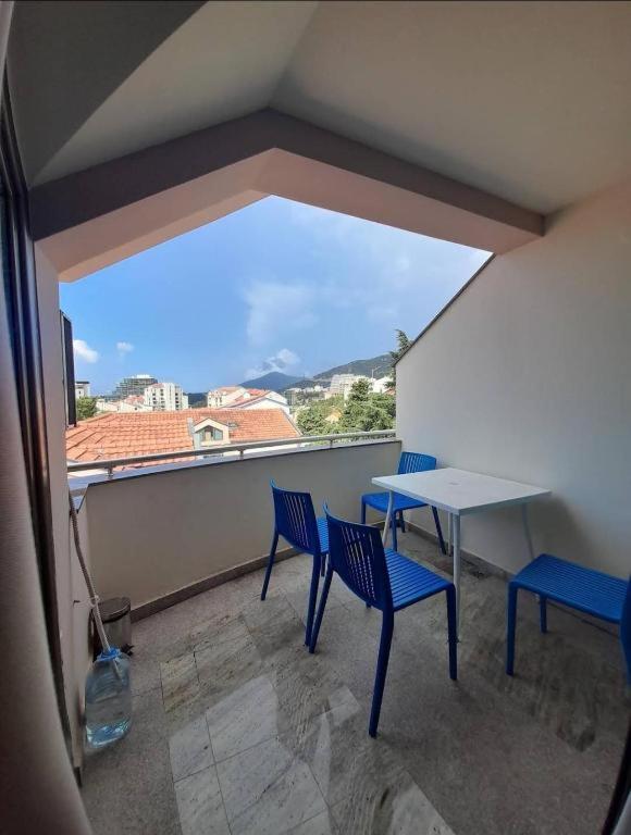Hotel Swiss Holiday Budva Exterior foto