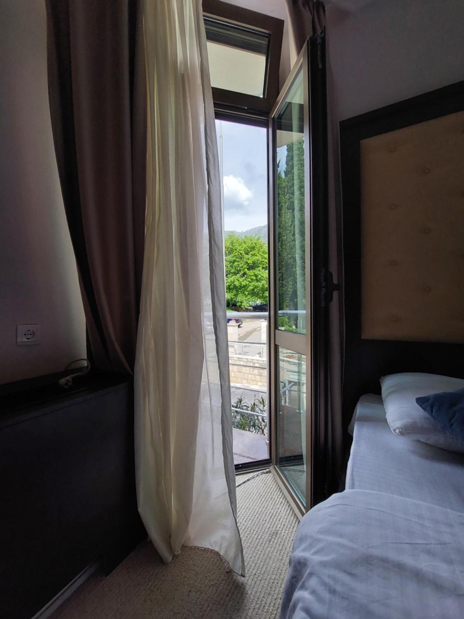 Hotel Swiss Holiday Budva Zimmer foto